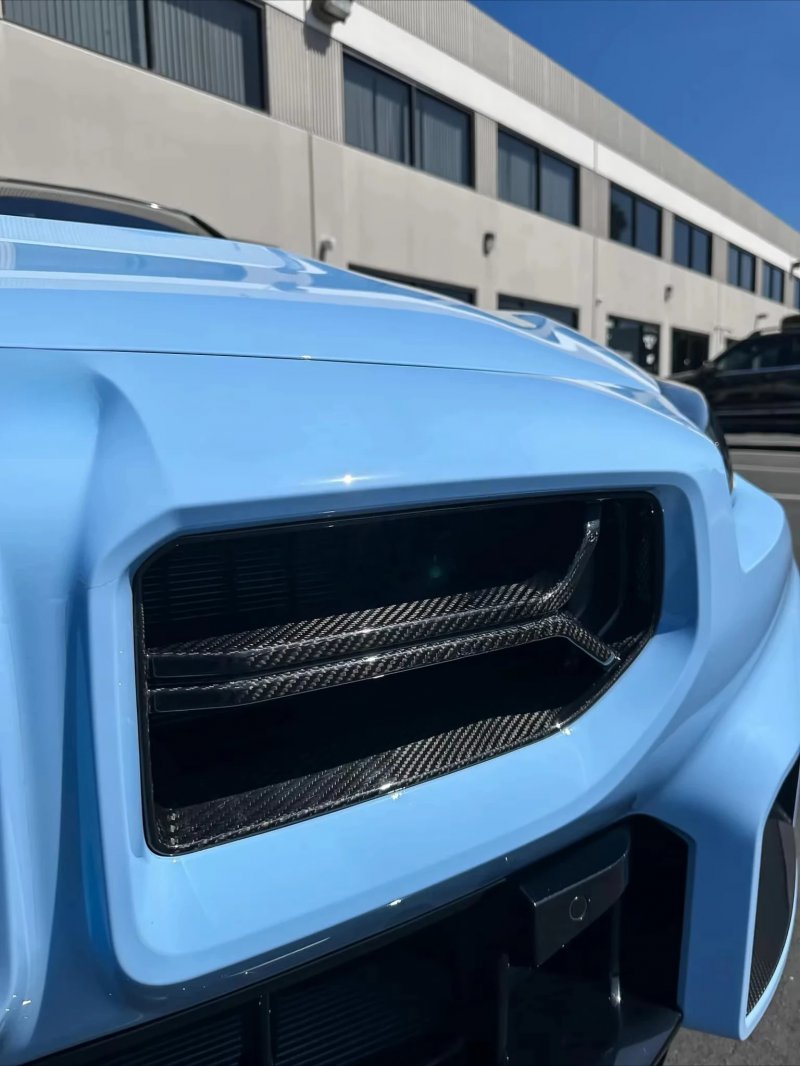 Suitable for  G87 M2 Front Bumper Grille Modification, CSL Style Carbon Fiber Front Bumper Mesh